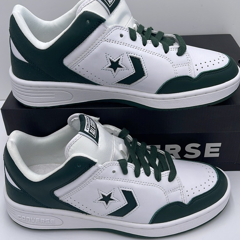 Converse Men’s A12519C WEAPON OX
WHITE/DEEP EMERALD/WHITE Leather sneakers - Picture 6 of 16